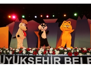 Büyükşehir’den Dört Ayrı Oyun