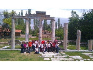 Alman Turistlerden Aizona Antik Kenti’ne İlgi