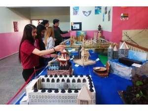 Deliceli Öğrencilerden Maket Sergisi