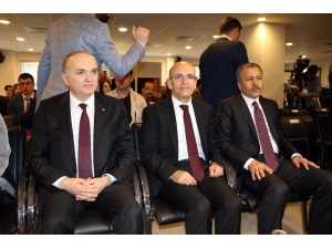 Başbakan Yardımcısı Şimşek: "Türkiye En Sıkıntılı Dönemi Atlattı"