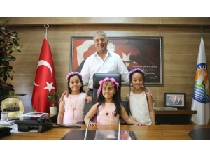 Mezitli’de 23 Nisan Kutlamaları Renkli Görüntülere Sahne Oldu