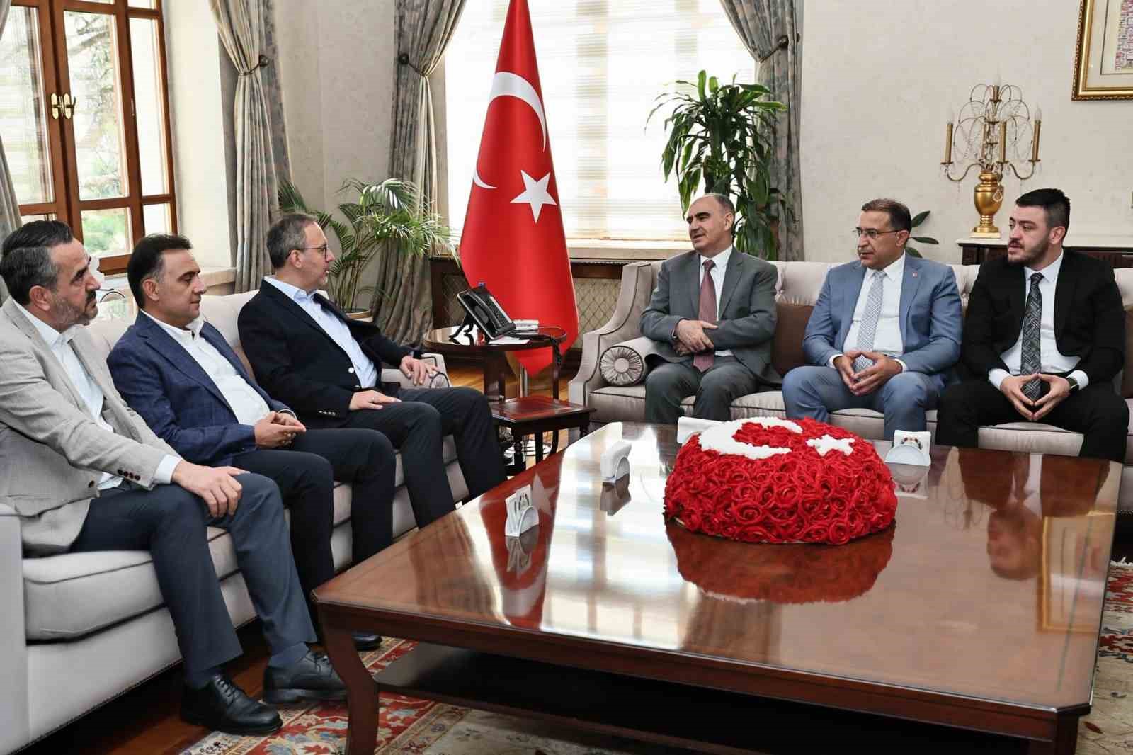 manisa-nin-genclik-ve-spor-yatirimlari-degerlendirildi
