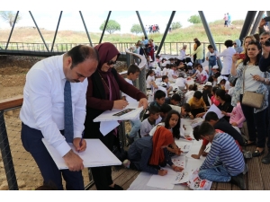 23 Nisan 12 Bin Yıllık Tarihi Mekanda Kutlandı