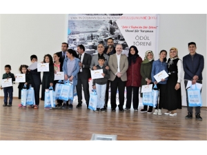 Şehr-i Tuşba’da, ‘Şiir Şöleni Yarışması’ Ödül Töreni