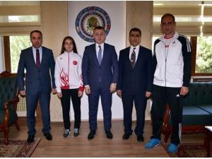 Bilecikli Edanur Dünya Şampiyonasında