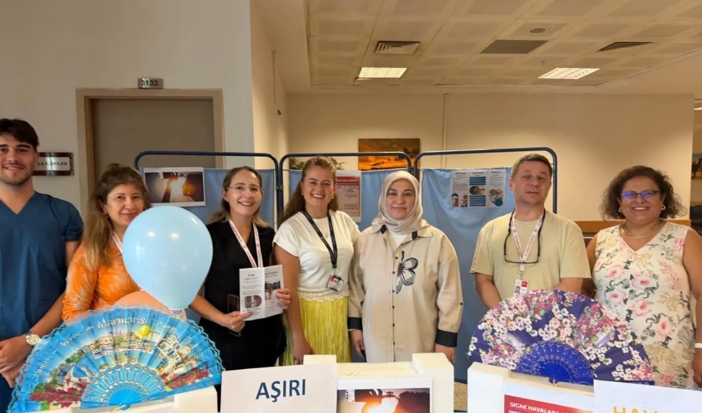nazilli-devlet-hastanesi-nde-asiri-sicaklara-karsi-farkindalik-standi-acildi
