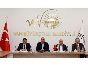 Van’da 87 Milyon Tl’ye Mal Olacak Arıtma Tesisinin Son İmzaları Atıldı