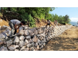 Başiskele’de Alt Ve Üst Yapı Çalışmaları Sürüyor