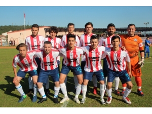 İl Özel İdarespor Liderliğe Yükseldi