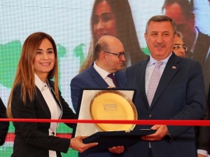 Burdur Tarım Ve Hayvancılık Fuarı Açıldı