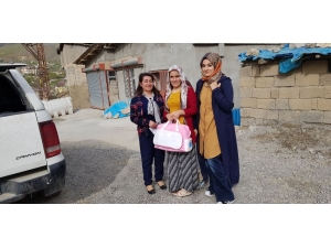 Hakkari’de Bebeklerin Yüzü Gülüyor