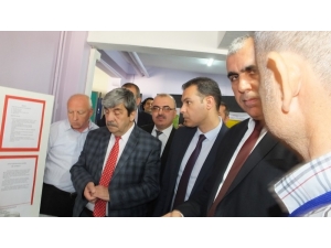 Burhaniye Anadolu Lisesi’nde Tübitak Bilim Fuarı Düzenlendi