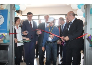 Minik Bilim İnsanları Projelerini Sergiledi