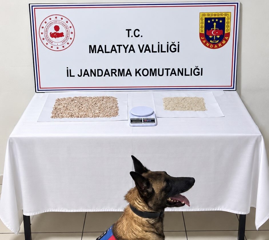 malatya-da-1-kilo-80-gram-metamfetamin-ele-gecirildi