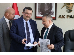 Efsane Takımı Süper Lig’e Çıkartmak İçin Ak Parti’den Milletvekili Aday Adayı Oldu