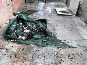 Çöp Konteynerlerine Zarar Verenler Affedilmedi