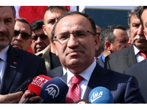 Bekir Bozdağ: "Yaşanan 15’ler Olayı Türk Siyasi Tarihinin Siyasi Ahlaksızlık Abidesidir"