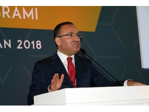 Bozdağ: “Bu Millet Ata Sahibini Bindirmiş Türkiye’nin Atı Şaha Kalkmış”