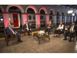 Başbakan Yıldırım: “Bakanlık Sayıları Mutlaka Azalacak”