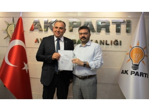 Prof. Dr. Mustafa Oğurlu, Ak Parti’ye Gönül Verenlerden 1 Kişiyi Daha İkna Etmelerini İsteyerek Yola Çıktı