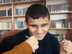 Kanser Hastası Öğrencinin Son Görüntüleri Ağlattı