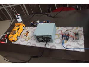 Oyuncak Arabasını Şarj Etmekten Sıkıldı, Uzaktan Hızlı Şarj Sistemi Kurdu