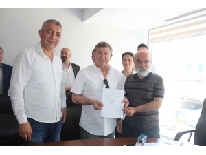 “Kral Tanju”, Ak Parti’den Aday Adayı Oldu