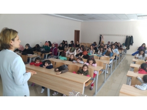 Çocuklar, Kto Karatay Üniversitesinde Kodlama Yaptı