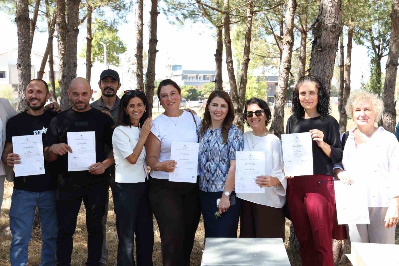 dagem-den-kocaeli-de-aricilik-egitimi-destegi