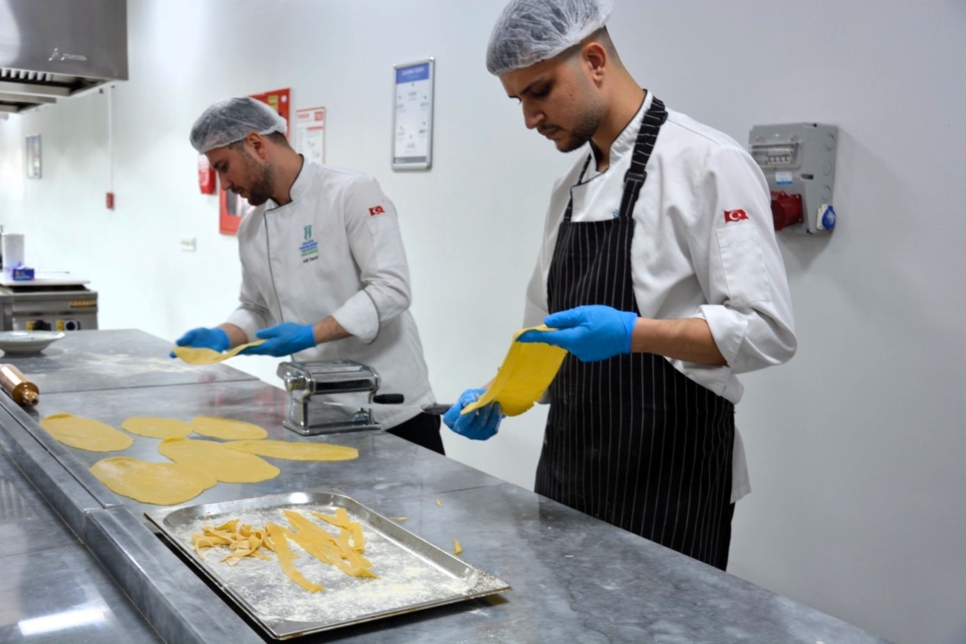 gelecegin-sefleri-gastronomi-haftasi-nda-yaristi