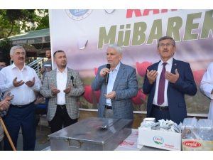 Helva İkramına Yoğun İlgi