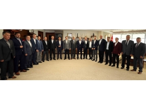 Başkan Karaosmanoğlu: “Çalışan Ve Üreten Herkesle Gurur Duyuyoruz”