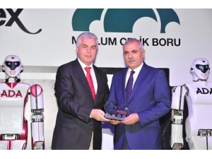 Bossa’yı Satın Alan İsrafil Uçurum’a ‘Yılın İşadamı’ Ödülü