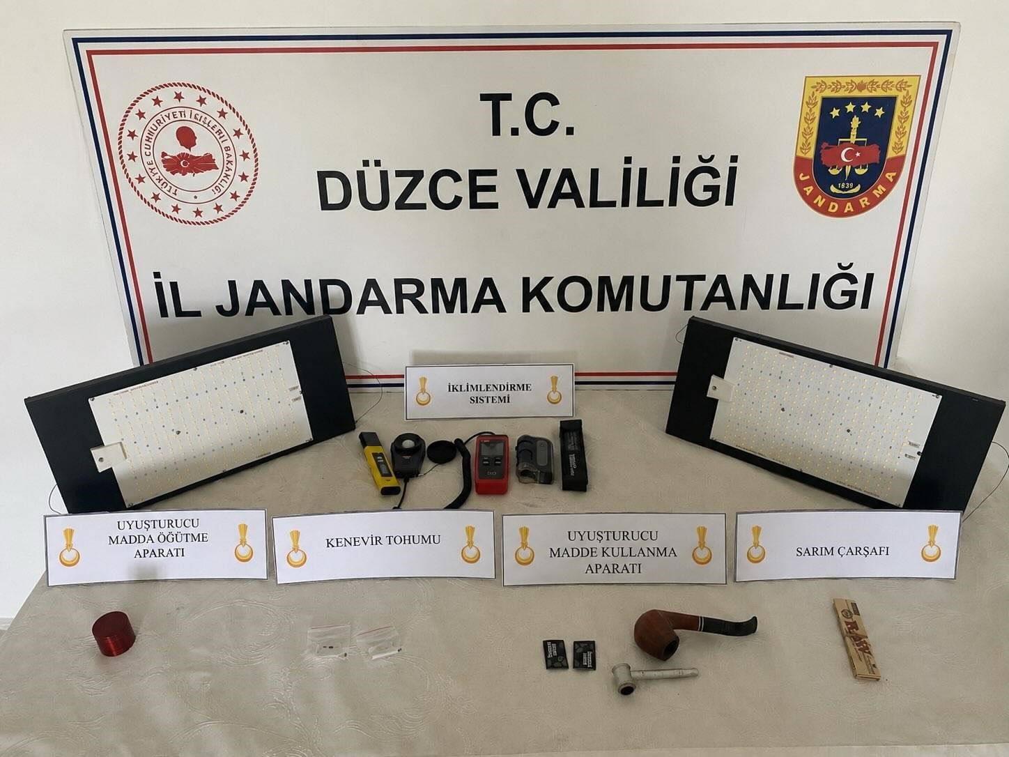 duzce-de-jandarmadan-uyusturucu-operasyonu