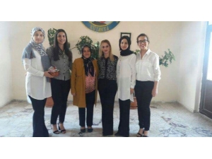 5 Üniversite Öğrencisinden Dikkat Çeken ’Şifalı Bitkiler’ Sunumu