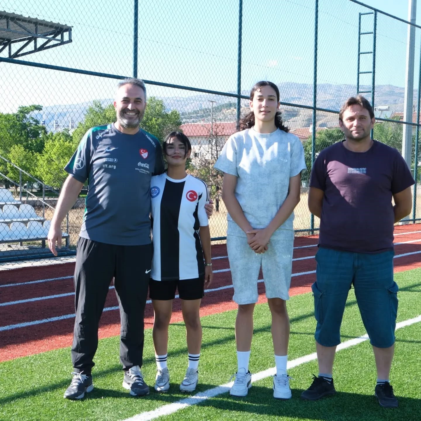 erzincanli-2-sporcu-u-17-kiz-milli-takimi-kampina-davet-edildi