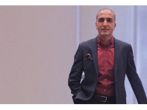 Prof. Dr. Şükrü Yazar, Bedenin Estetik Matematiğini Anlattı