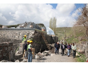 Vali Doğan, Talimat Verdi, Çatı Sökülecek