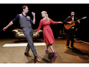 Nilüfer Tiyatro Festivali 15 Bin Kişiyi Oyunlarla Buluşturdu