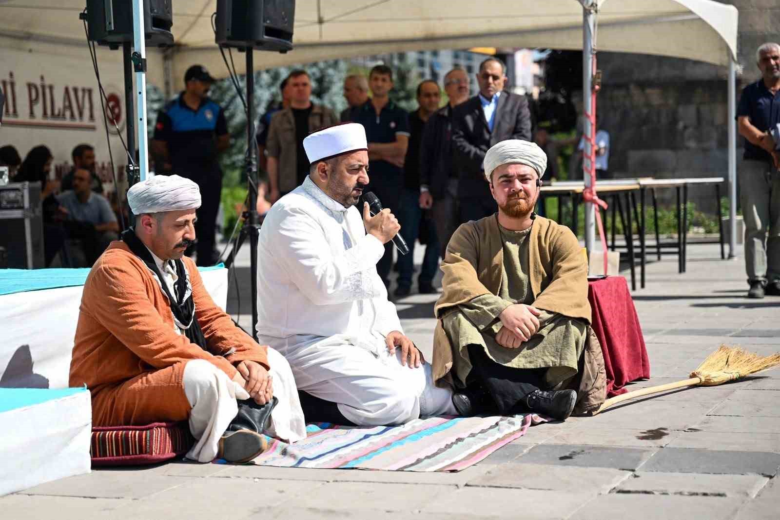 erzurum-da-ahilik-haftasi-na-renkli-kutlama