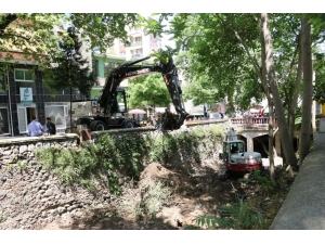 Çaybaşı Deresi’ne İş Makineleri İndi, Beklenen Çalışma Başladı