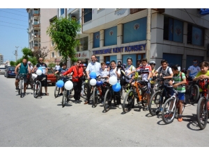 Astıma Dikkat Çekmek İçin Pedal Çevirdiler