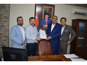 İsa Akdemir Ak Parti’den Aday Adayı Oldu