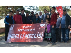 Engelli Vatandaşlara Seyyar Sandık Gidecek