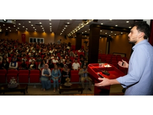 Sincan’da Öğrencilere Güvenli İnternet Eğitimi