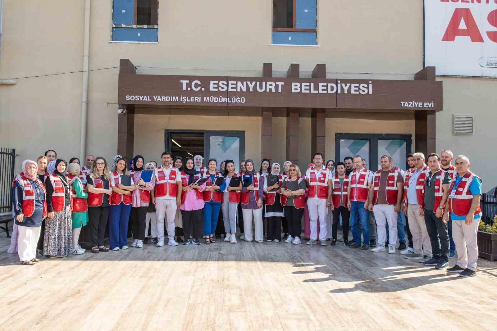 esenyurt-belediyesi-ihtiyac-sahibi-vatandaslarin-yaninda