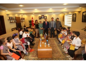 Başkan Karabacak,geleceğin Yöneticilerini Ağırladı