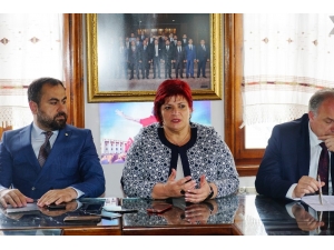 Türkiye-kosova İlişkileri Kastamonu’da Masaya Yatırıldı