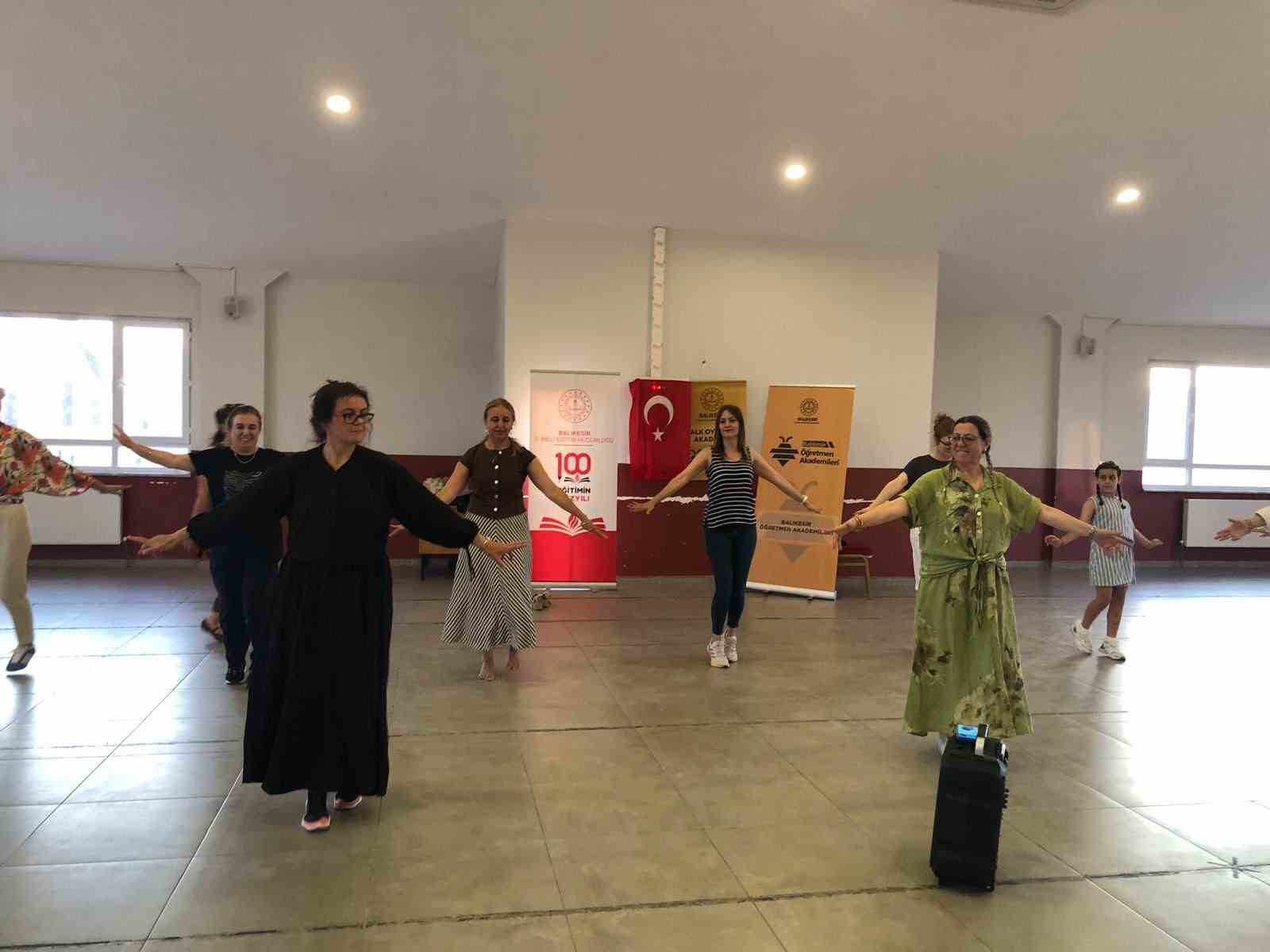 ogretmen-akademilerinde-kafkas-esintisi