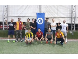 Üniversiteliler Temiz Çevre Ve Sağlıklı Toplum İçin Kampanya Başlattı